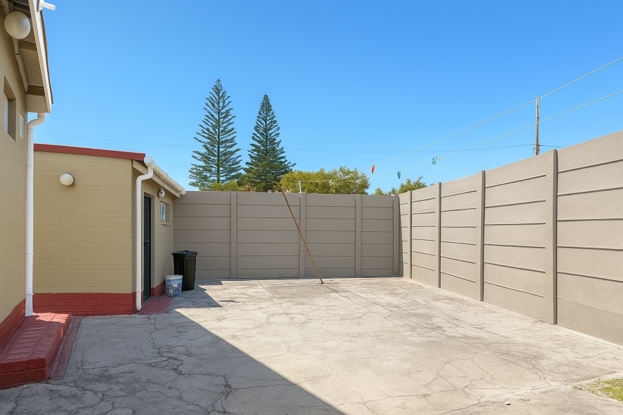 2 Bedroom Property for Sale in Vanguard Western Cape